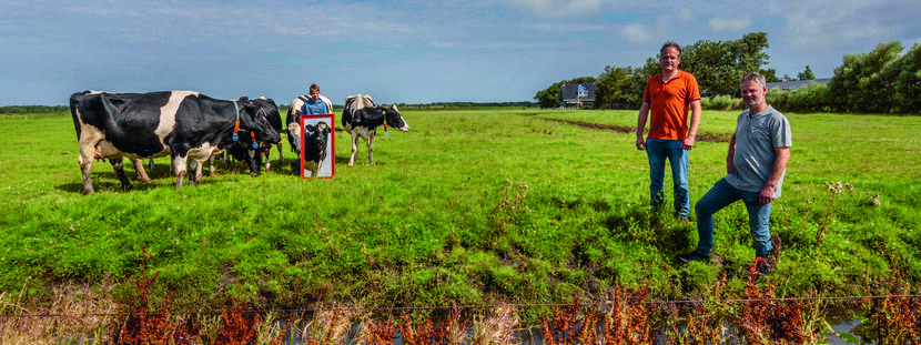 Ido Boonstra, Projectmanager Wetterskip Fryslân en Freerk Visser, Melkveehouder Schiermonnikoog